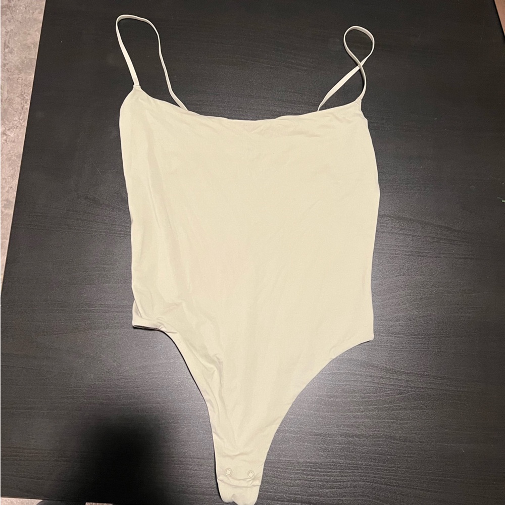 SKIMS Fits Everybody Bodysuit